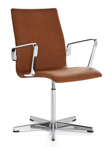 Fritz Hansen Oxford 3271 Low Back Modern Office Armchair