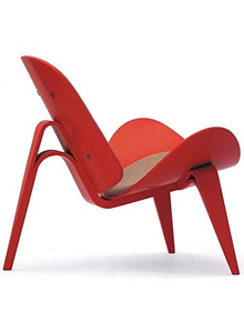 Hans Wegner CH07 Chair in Japan Red and Glove 210 by Carl Hansen