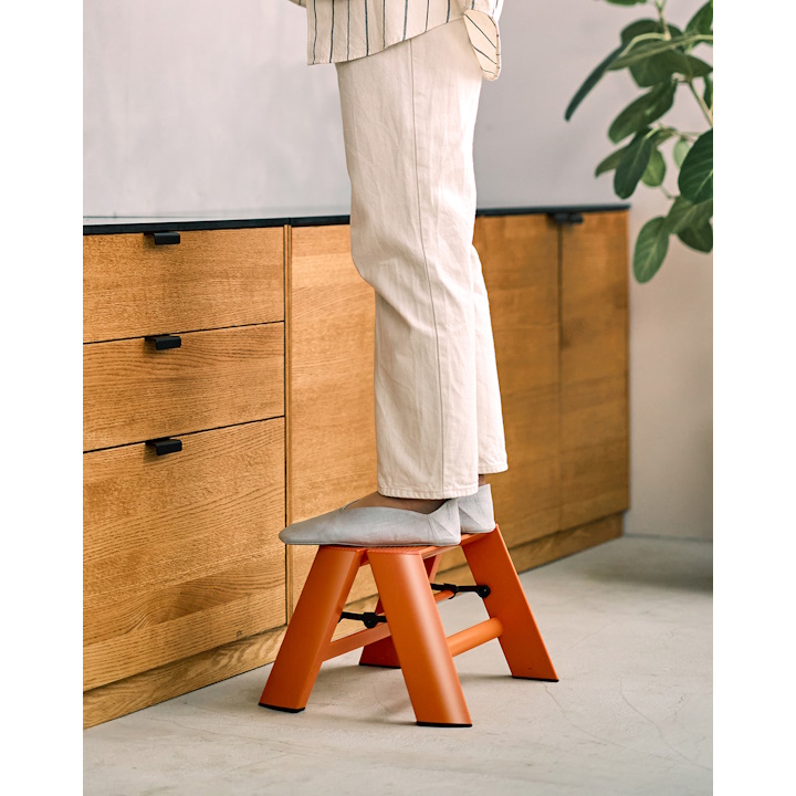 SOPH×nonnative lucano Step 憂 stool GRAY