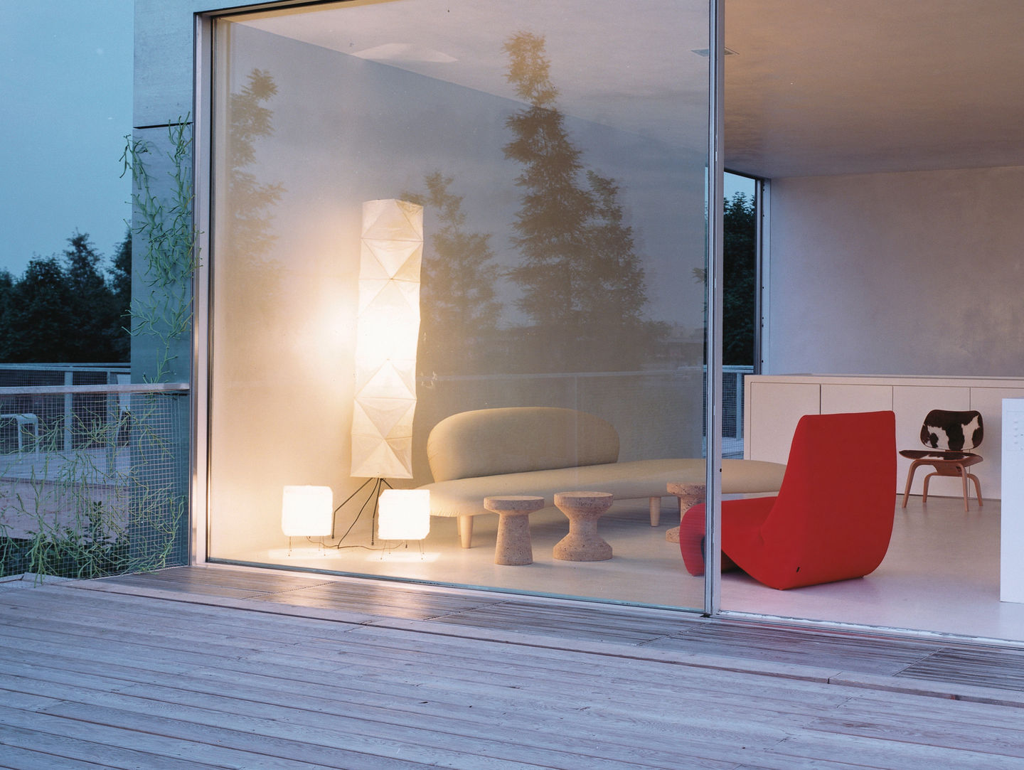 Vitra Freeform Sofa by Isamu Noguchi Stardust Modern