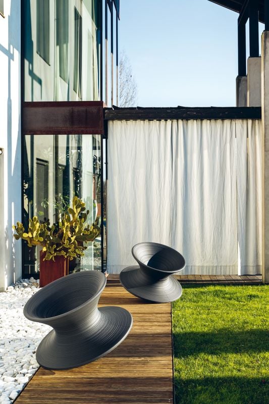 MAGIS Spun Rotating Chair by Thomas Heatherwick Stardust Modern