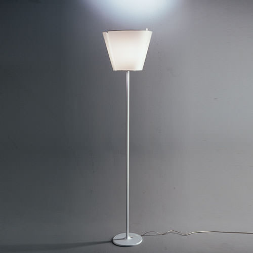 Melampo® Floor Lamp | Artemide Melampo® Floor Lamp | Artemide