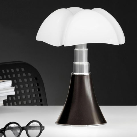 Martinelli Luce Mini Pipistrello Table Lamp by Gae Aulenti