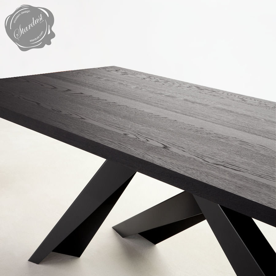 Bonaldo Big Table with Anthracite Grey Legs | Stardust Bonaldo Big Table with Anthracite Grey Legs | Stardust