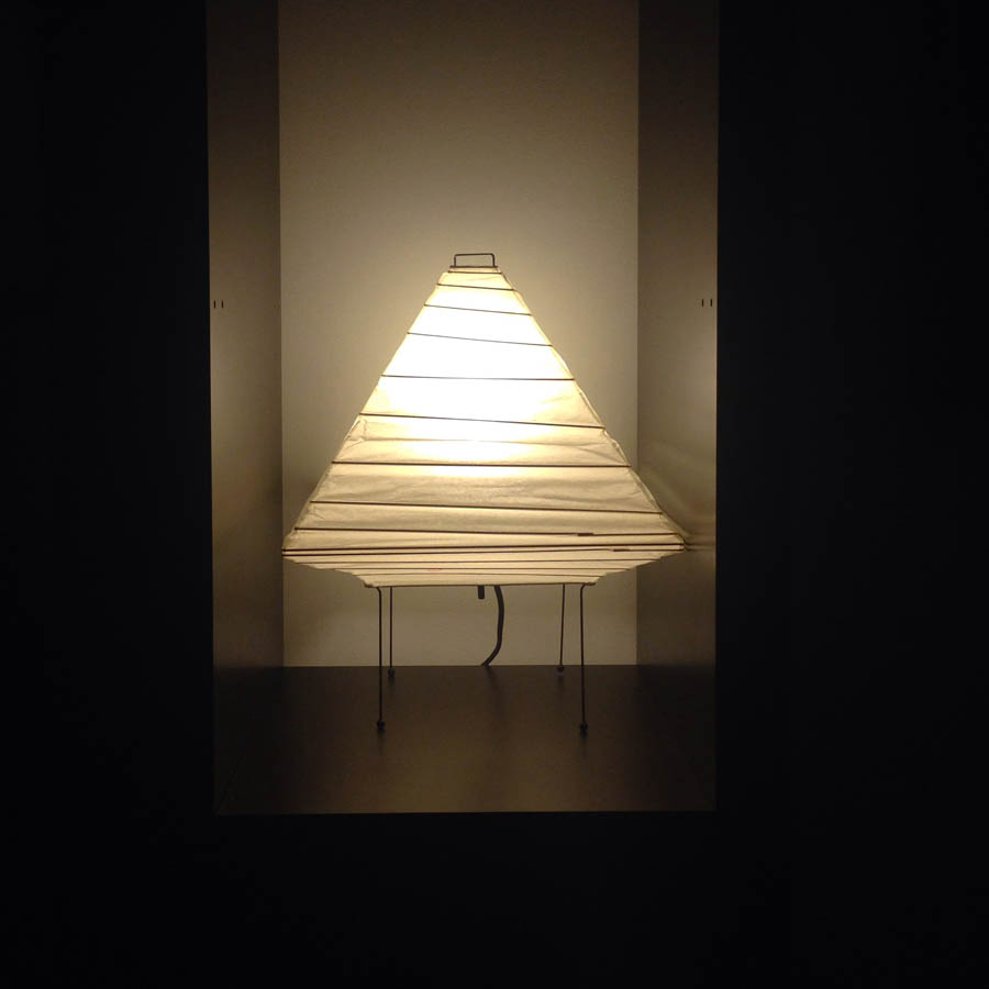 Akari 5x Pyramid Table Lamp By Isamu Noguchi W Paper Shade Stardust Akari 5x Pyramid Table Lamp By Isamu Noguchi W Paper Shade