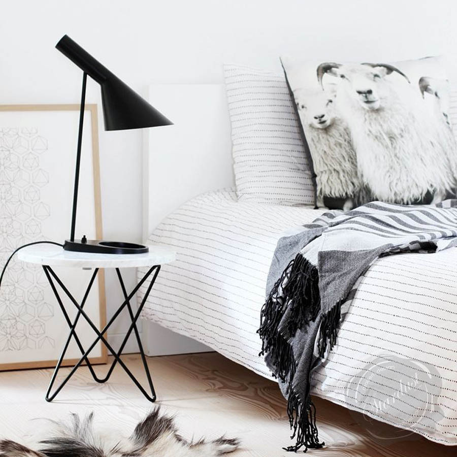 Aj Table Lamp Stardust Louis Poulsen Modern Aj Table Bedside Reading Lamp By Arne Jacobsen