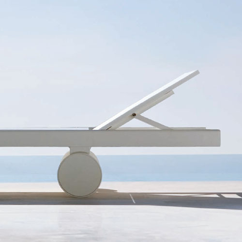 Gandia Blasco Tumbona Flat Modern Outdoor Chaise Lounge Stardust Gandia Blasco Tumbona Flat Modern, Contemporary Outdoor Chaise Lounge Chairs