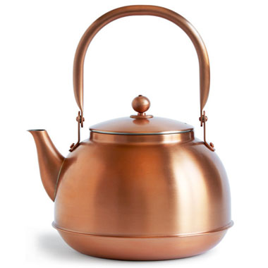 Noriyuki 73 fl oz Traditional Japanese Tea Garden Kettle in Copper